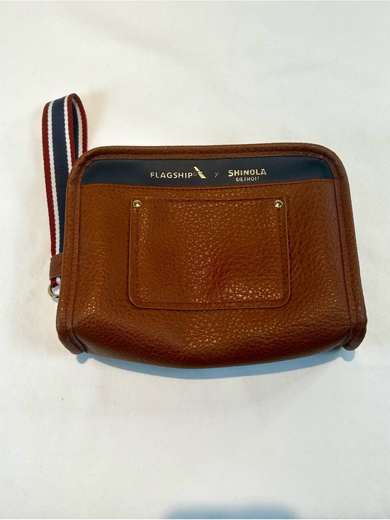 Shinola Handbags - Shinola Detroit American Airlines 1st Class
Amenity Kit Travel Pouch w Strap